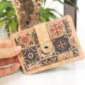 Mały wegański portfel damski Azulejos skóra korkowa kolorowe mozaiki