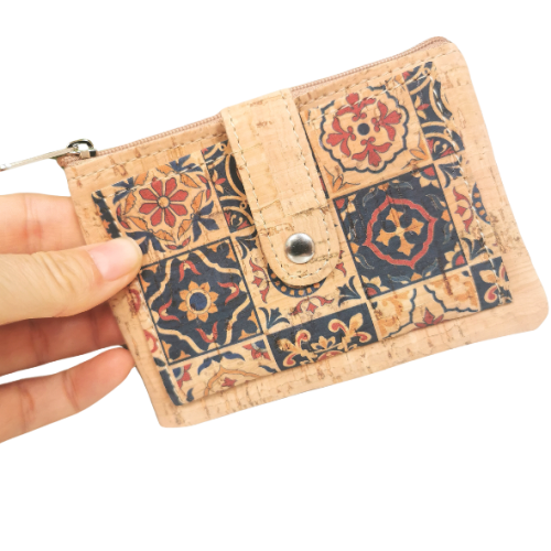 Mały wegański portfel damski Azulejos skóra korkowa z Portugalii