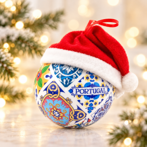 Portugalska świąteczna bombka choinkowa NATAL z czapeczką mikołaja
